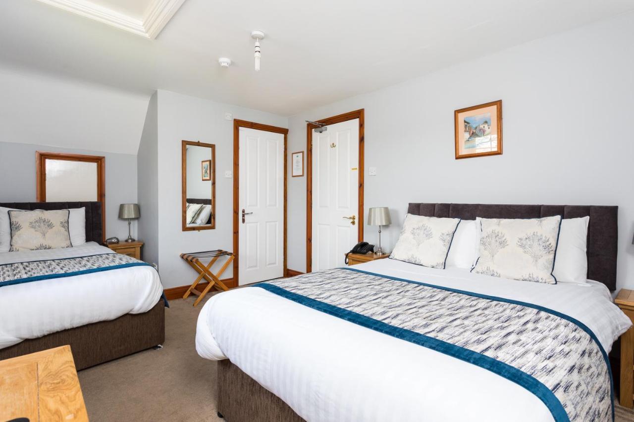 The Lawn Guest House Gatwick Горлі Екстер'єр фото