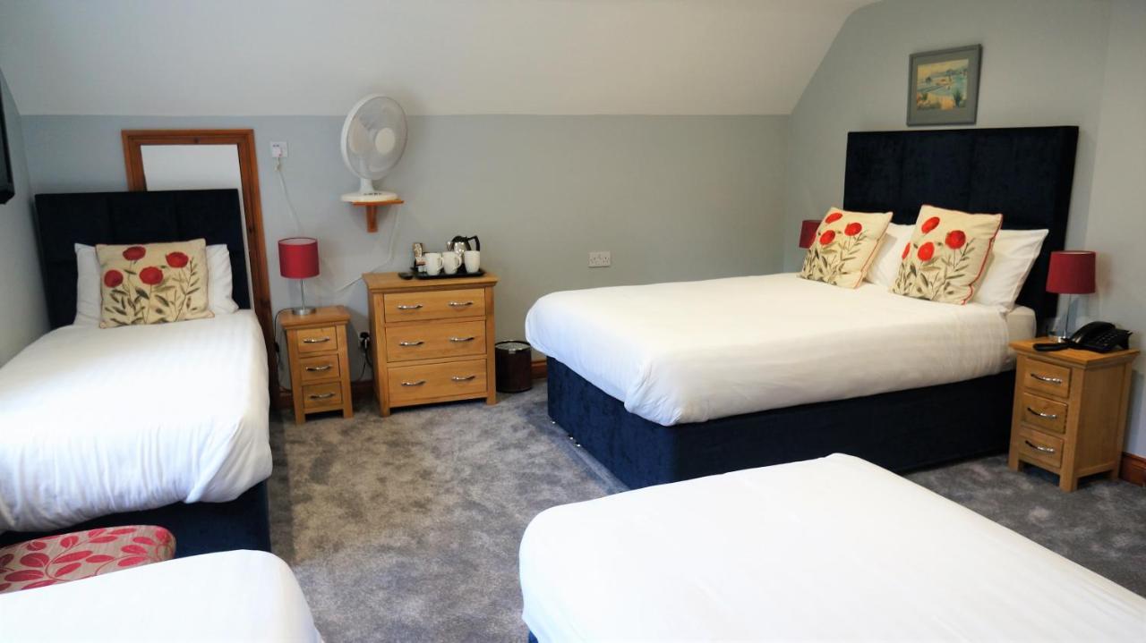 The Lawn Guest House Gatwick Горлі Екстер'єр фото