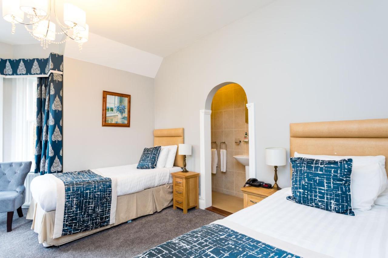 The Lawn Guest House Gatwick Горлі Екстер'єр фото